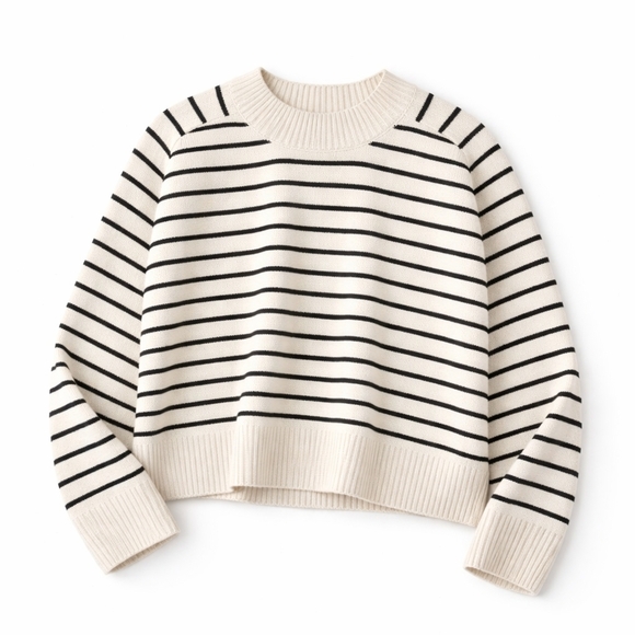 T Tahari Sweaters - T Tahari Black and Cream Striped Sweater. Women's Size XL